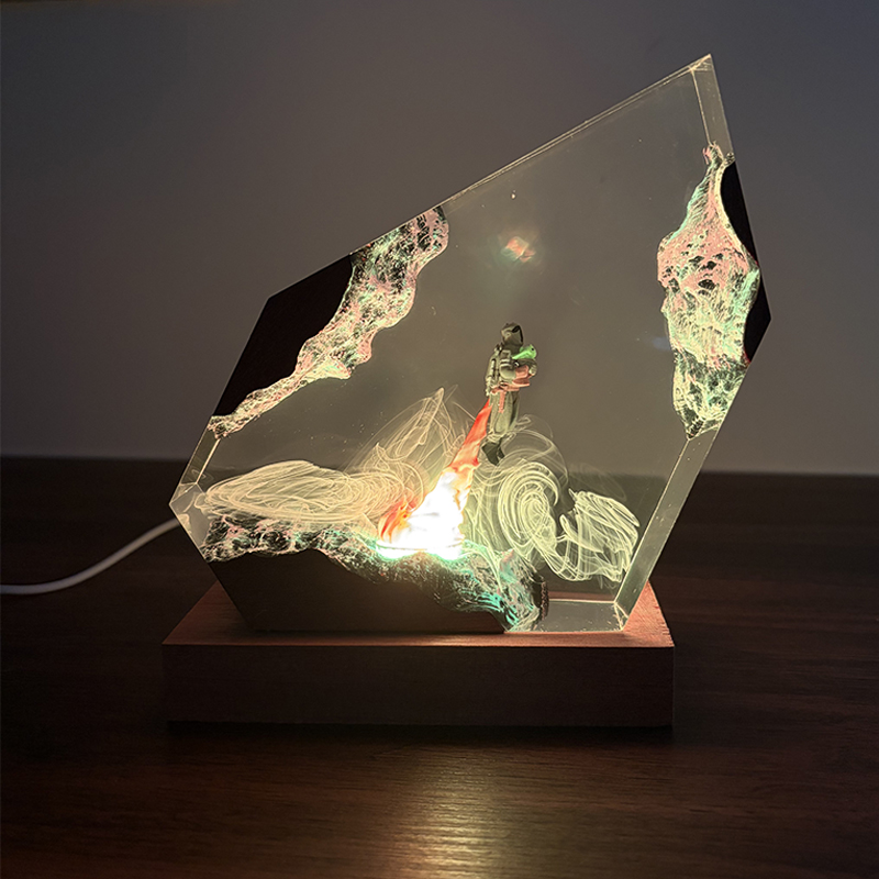 Resin Art Lamp - โคมไฟตั้งโต๊ะเรซิ่นรูปทรงอนิเมะไซไฟ งานศิลปะสร้างสรรค์ ตกแต่งบ้าน ไฟกลางคืน 7 สี